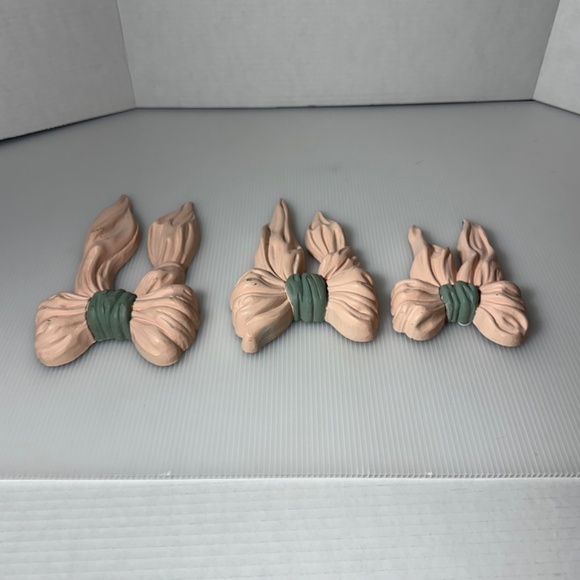VINTAGE HOMCO PINK RIBBON BOWS Wall Decor Made in the USA Set of 3 - Picture 3 of 5